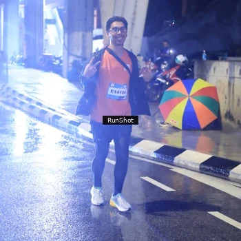Runner Photo 7926352