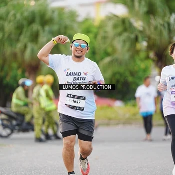 Runner Photo 7926358