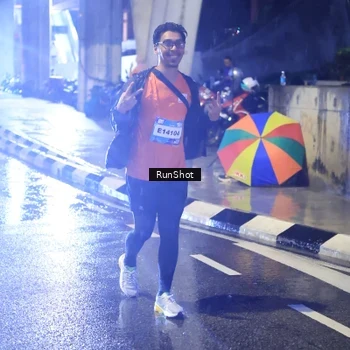 Runner Photo 7926362