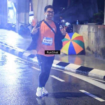 Runner Photo 7926372
