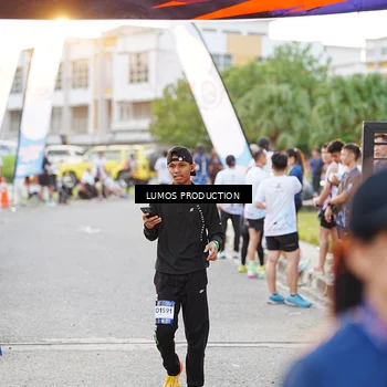 Runner Photo 7926379