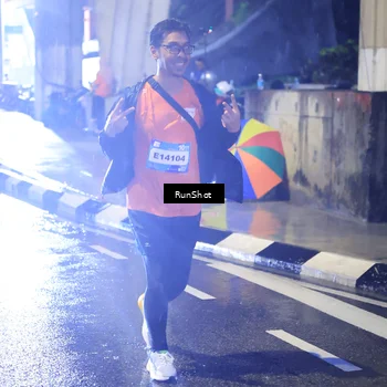 Runner Photo 7926384