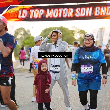 Runner Photo 7926386