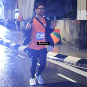 Runner Photo 7926387