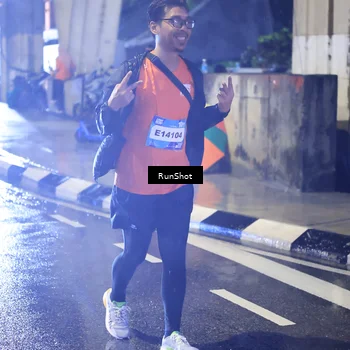 Runner Photo 7926396