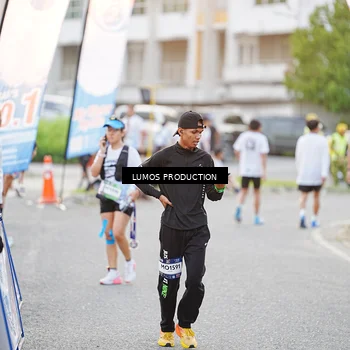 Runner Photo 7926401
