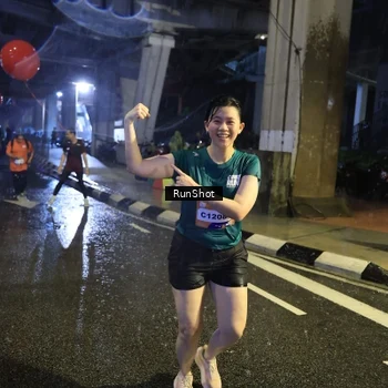Runner Photo 7926409