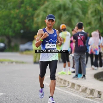 Runner Photo 7926415