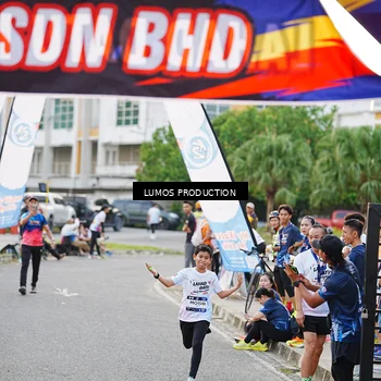 Runner Photo 7926430