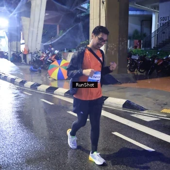 Runner Photo 7926433
