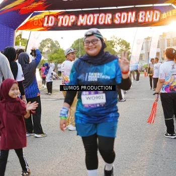 Runner Photo 7926439