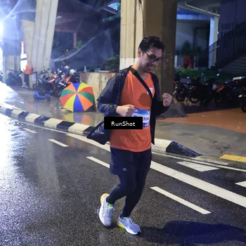 Runner Photo 7926444