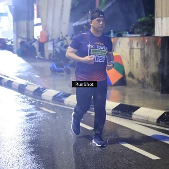 Runner Photo 7926464
