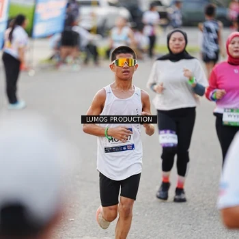 Runner Photo 7926472
