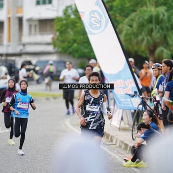 Runner Photo 7926473