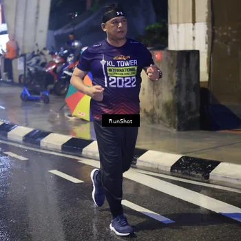 Runner Photo 7926481