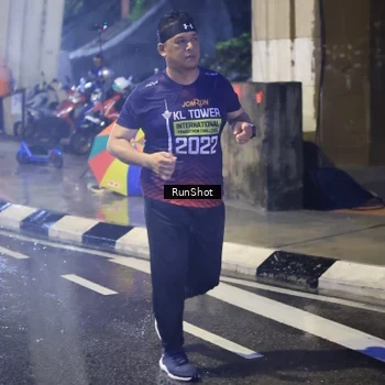 Runner Photo 7926483