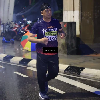 Runner Photo 7926485