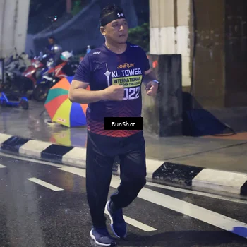 Runner Photo 7926486