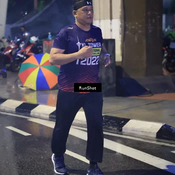 Runner Photo 7926492