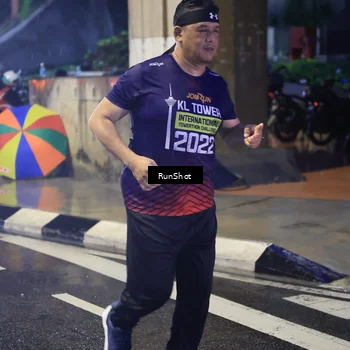 Runner Photo 7926504