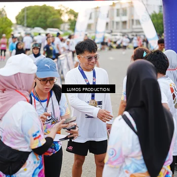 Runner Photo 7926505
