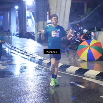Runner Photo 7926515