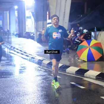 Runner Photo 7926520