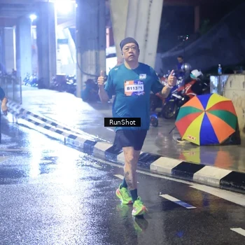 Runner Photo 7926524