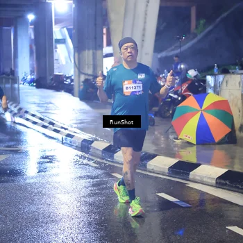 Runner Photo 7926525