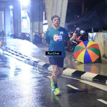 Runner Photo 7926531
