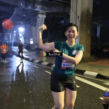 Runner Photo 7926553