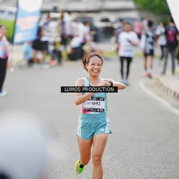 Runner Photo 7926555