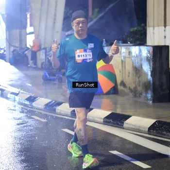 Runner Photo 7926566