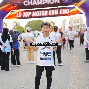 Runner Photo 7926569