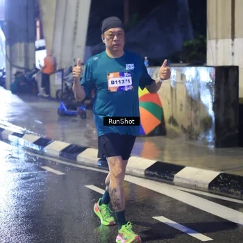 Runner Photo 7926571