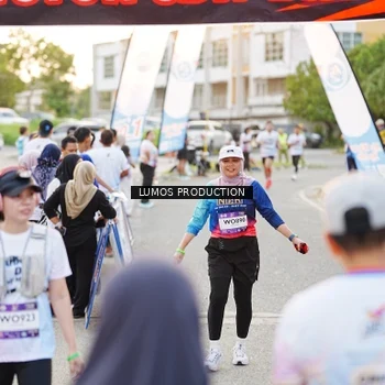 Runner Photo 7926579