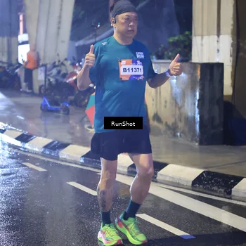 Runner Photo 7926583