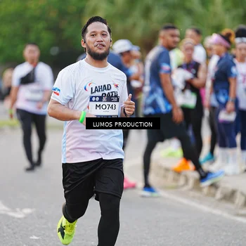 Runner Photo 7926590