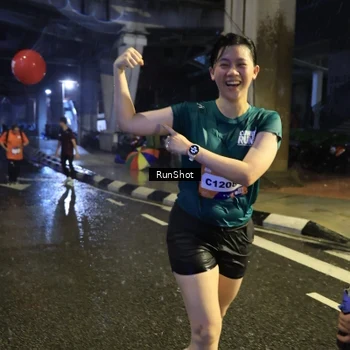 Runner Photo 7926609