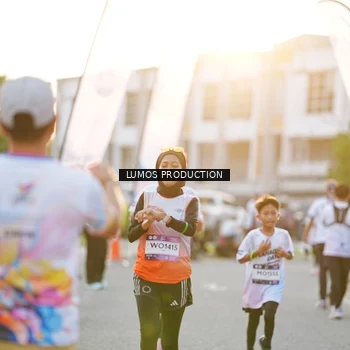 Runner Photo 7926611