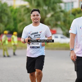Runner Photo 7926622