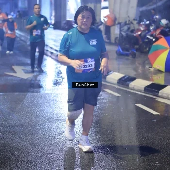 Runner Photo 7926629