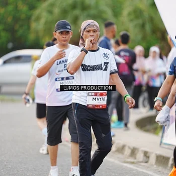 Runner Photo 7926638