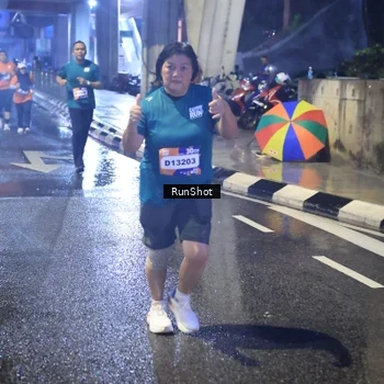 Runner Photo 7926651