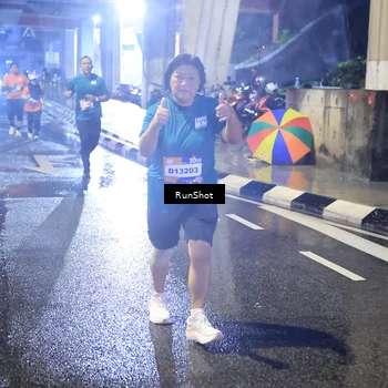 Runner Photo 7926653