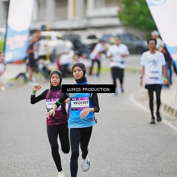 Runner Photo 7926659