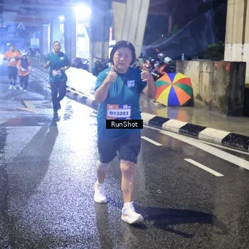Runner Photo 7926660