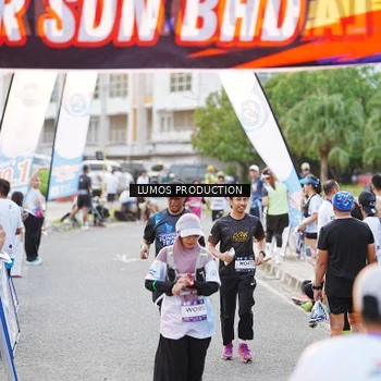 Runner Photo 7926664