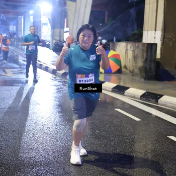 Runner Photo 7926666